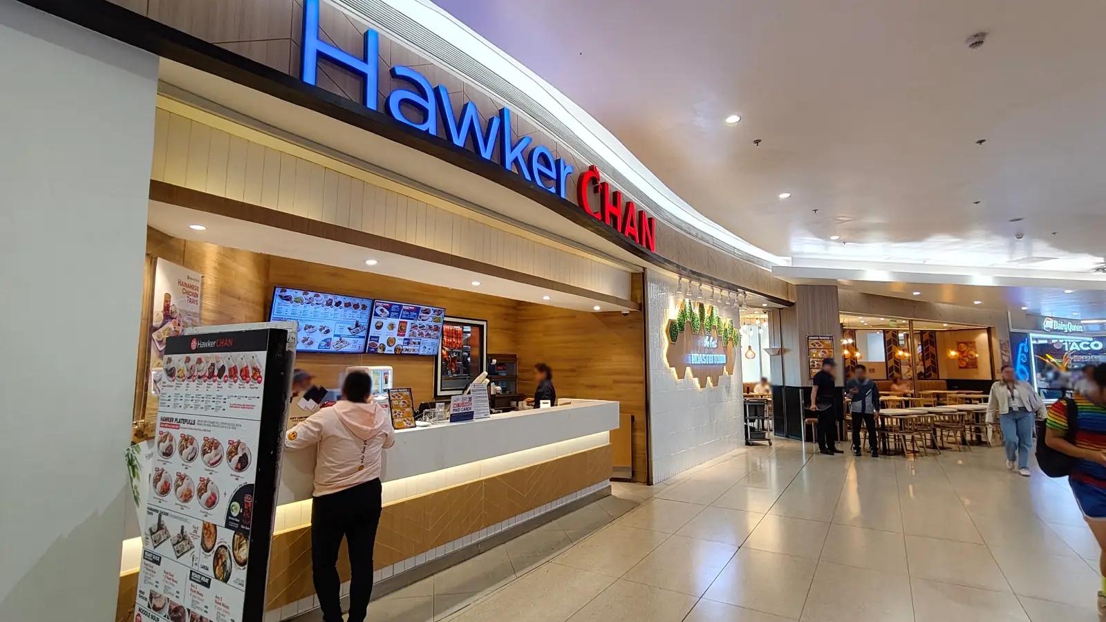 HAWKER CHAN in Gateway Mall